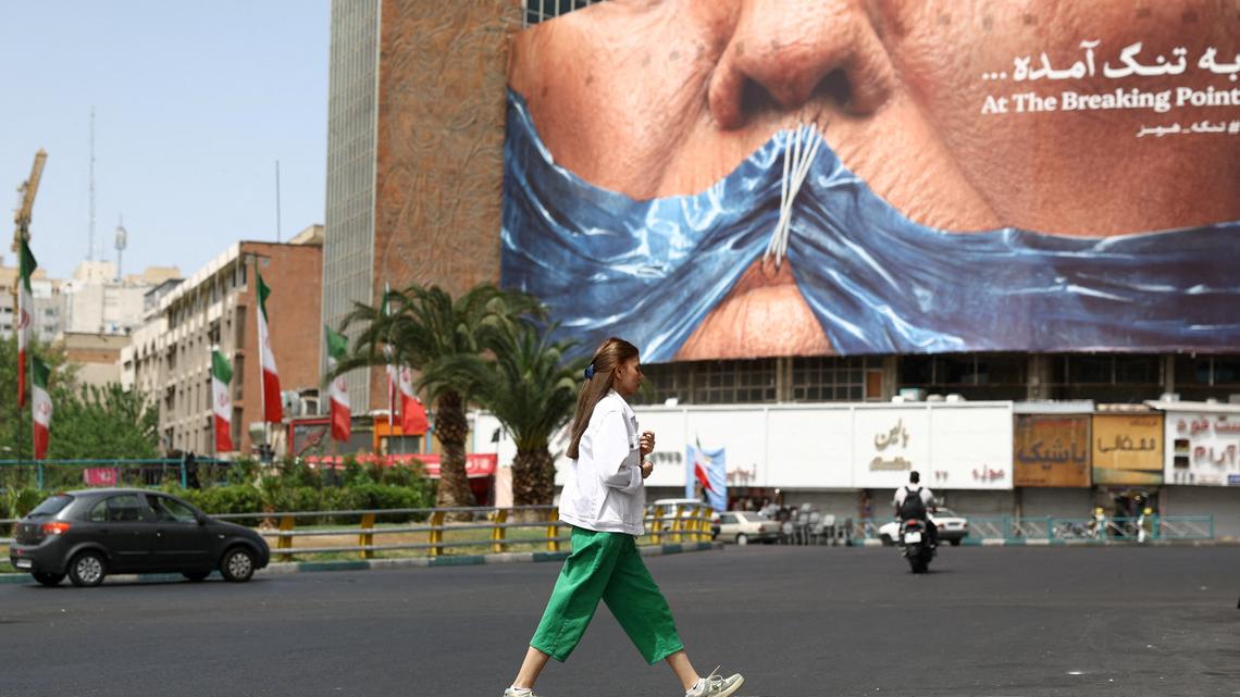 Tehran could withstand blockade for four months, CIA report shows, as fighting flares 