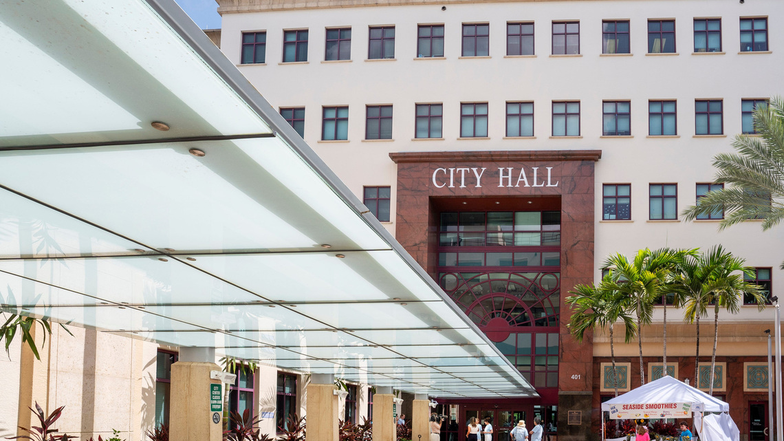 West Palm mayor wouldn't trim city budget. Now his office faces cuts.