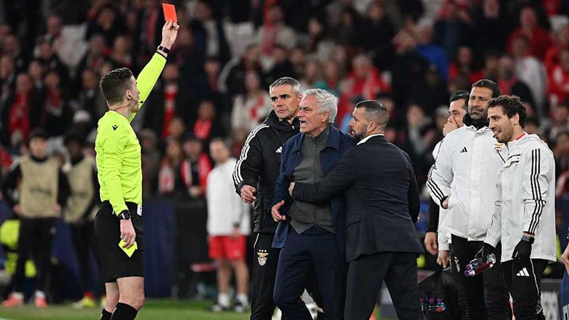  José Mourinho was sent off during Benfica's meeting with Real Madrid. | Zed Jameson/Anadolu/Getty Images 