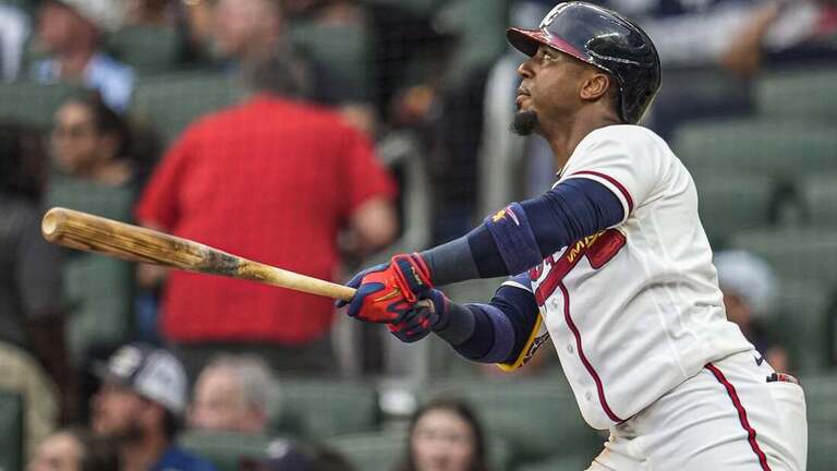 Braves retire final 20 Cardinals to halt skid, even series