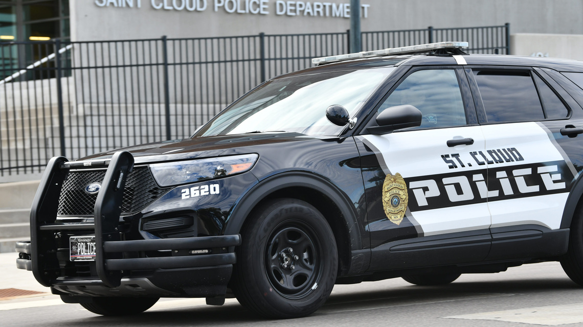3 teenagers arrested after stolen vehicle crashes in St. Cloud 
