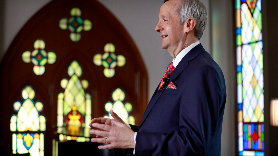 Robert Jeffress, senior pastor of First Baptist Dallas, says he supports public execution announced by the Pentagon 