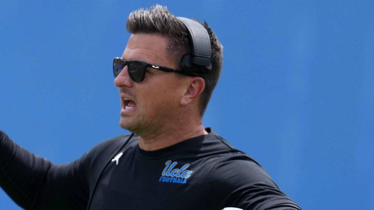  May 2, 2026; Pasadena, CA, USA; UCLA Bruins coach Bob Chesney reacts during the spring game at Rose Bowl. Mandatory Credit: Kirby Lee-Imagn Images | Kirby Lee-Imagn Images 