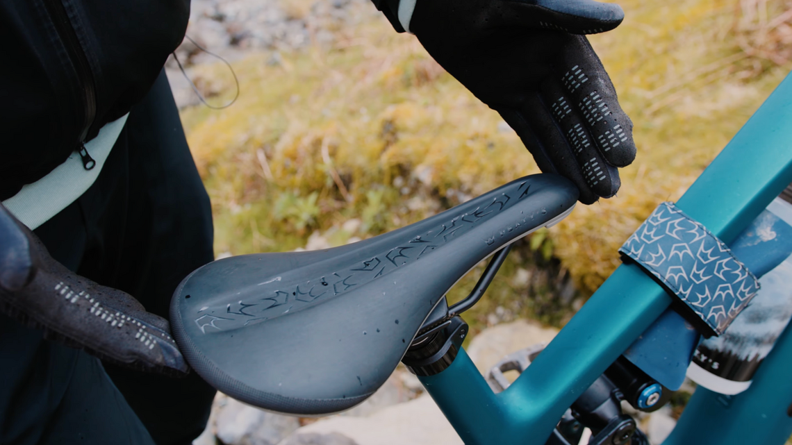 Peaty's Monarch Saddle: The First Fully Serviceable MTB Seat