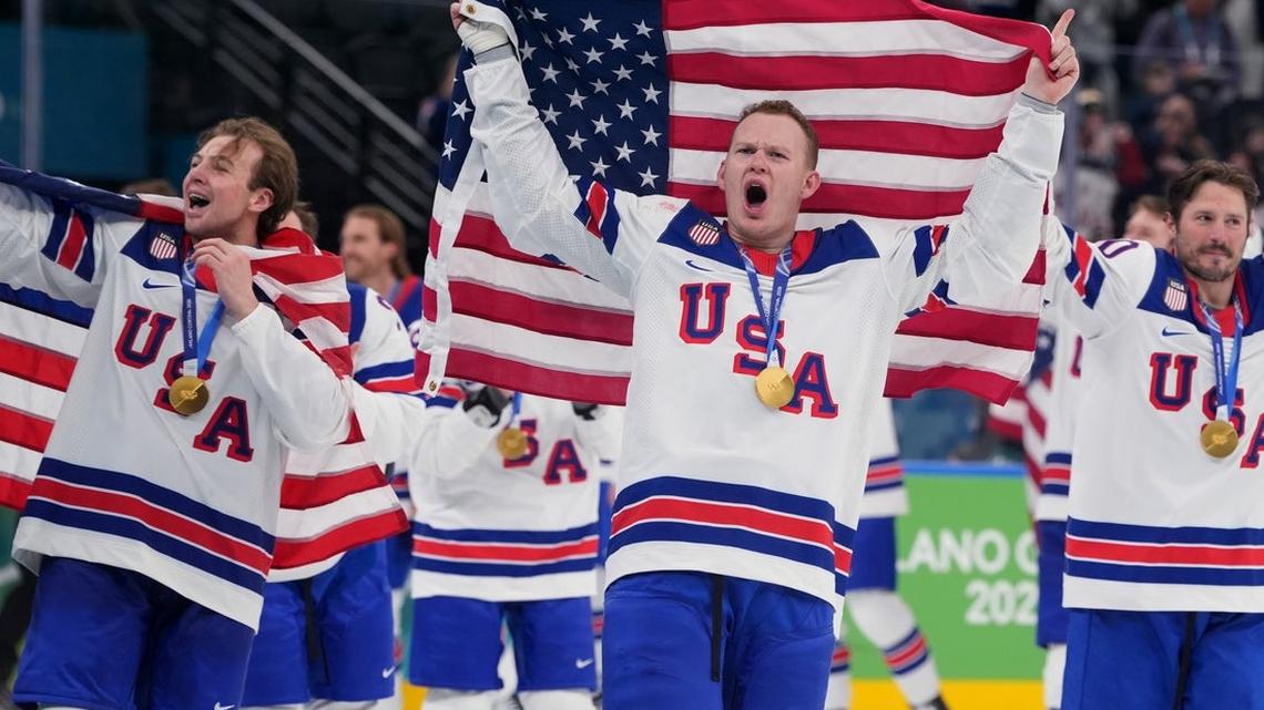 President Trump invites men's hockey team to State of the Union, women decline