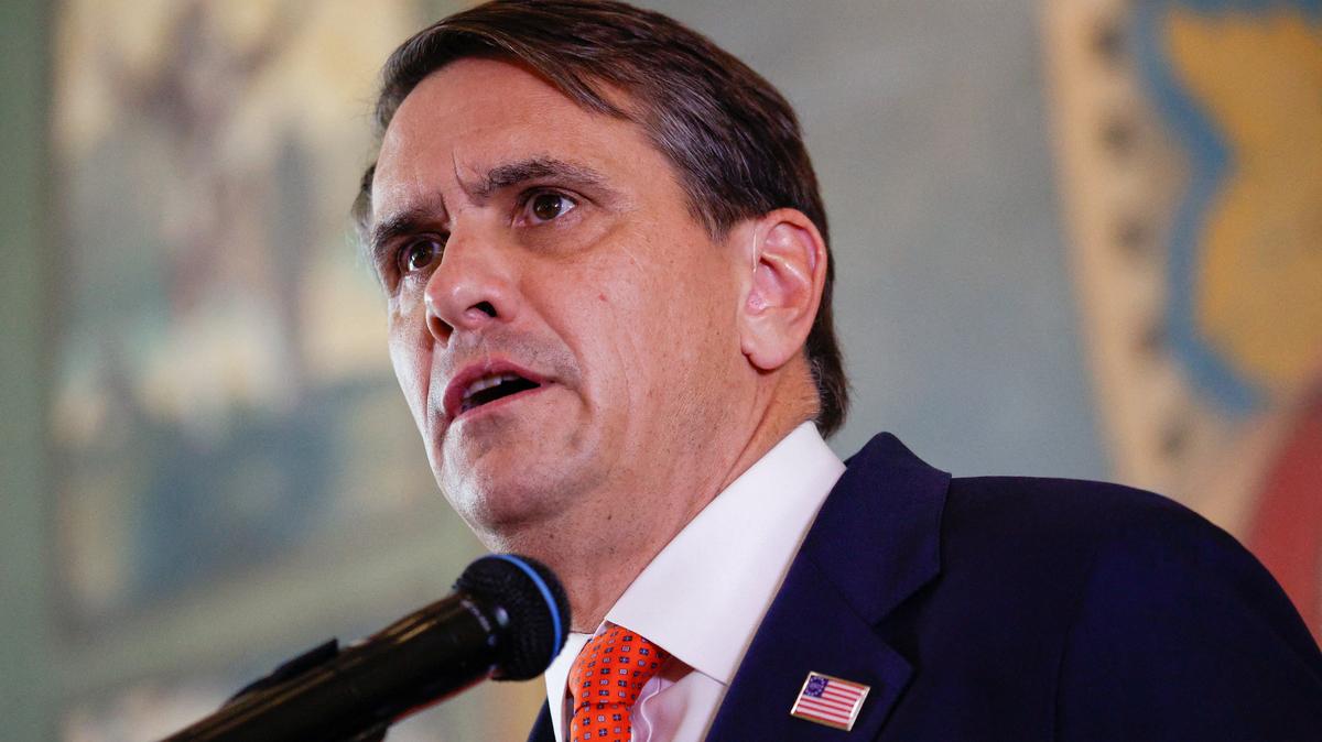 Acting U.S. Attorney General Todd Blanche speaks, as the U.S. Department of Justice announces criminal charges against former Cuban President Raul Castro, during a ceremony to honor the victims of the 1996 shootdown of Brothers to the Rescue aircraft incident, at Freedom Tower in Miami, Florida, U.S., May 20, 2026. REUTERS/Marco Bello