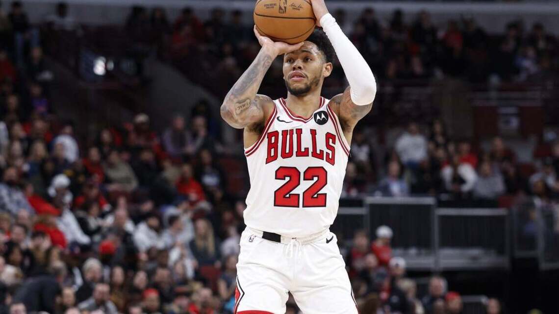 Report: Active 76ers add LeBron James to wish list 