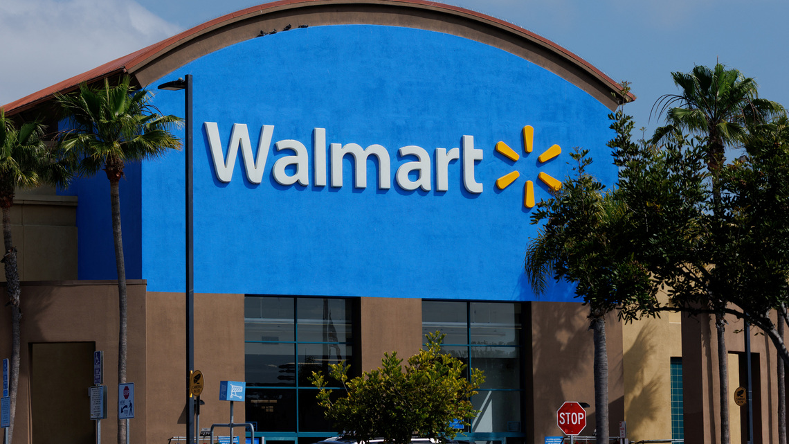 Walmart sales growth slowdown tests consumer resilience, shares slide 9% 