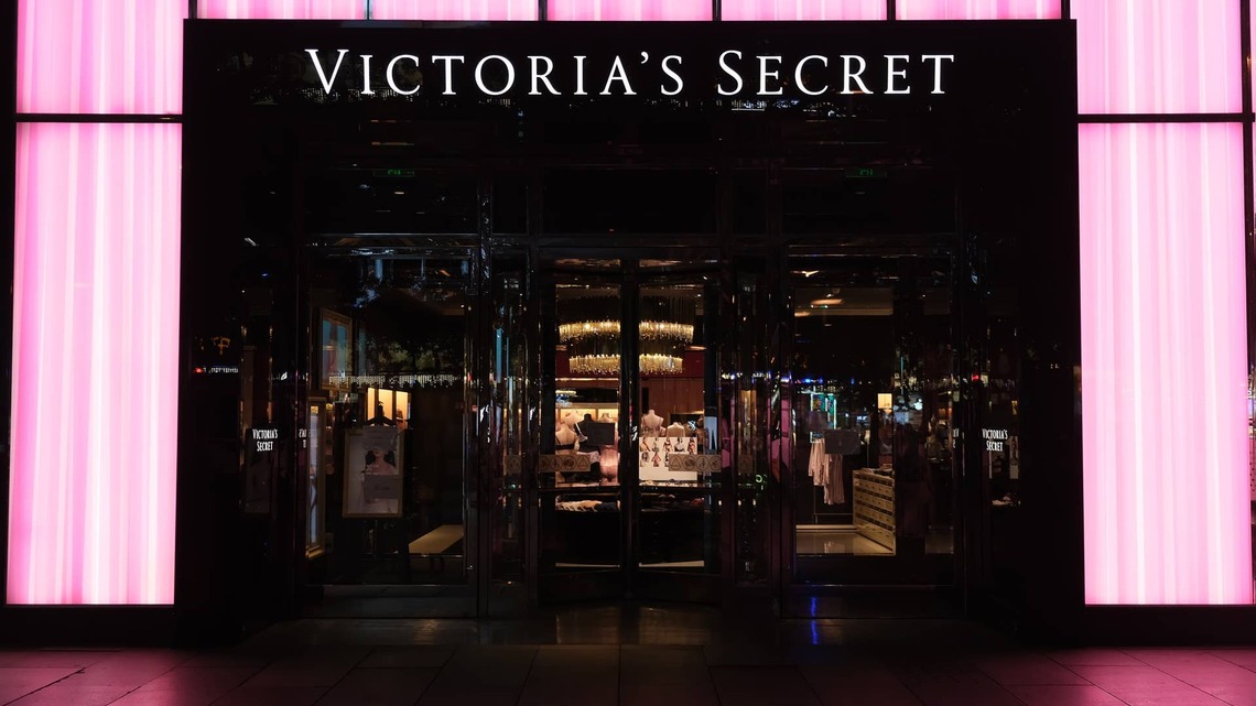 Victoria's Secret pulls its runway hits out of holiday sales 