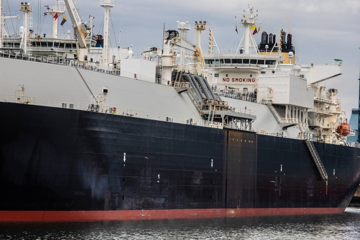  Citi cut its oil forecast as Hormuz supply fears ease. Boer/Bloomberg via Getty Images