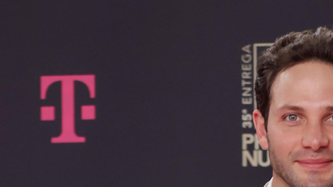 MIAMI, FLORIDA - FEBRUARY 23: Gabriel Coronel and Daniela Ospina attend the 35th Premio Lo Nuestro at Miami-Dade Arena on February 23, 2023 in Miami, Florida. (Photo by Mireya Acierto/Getty Images)