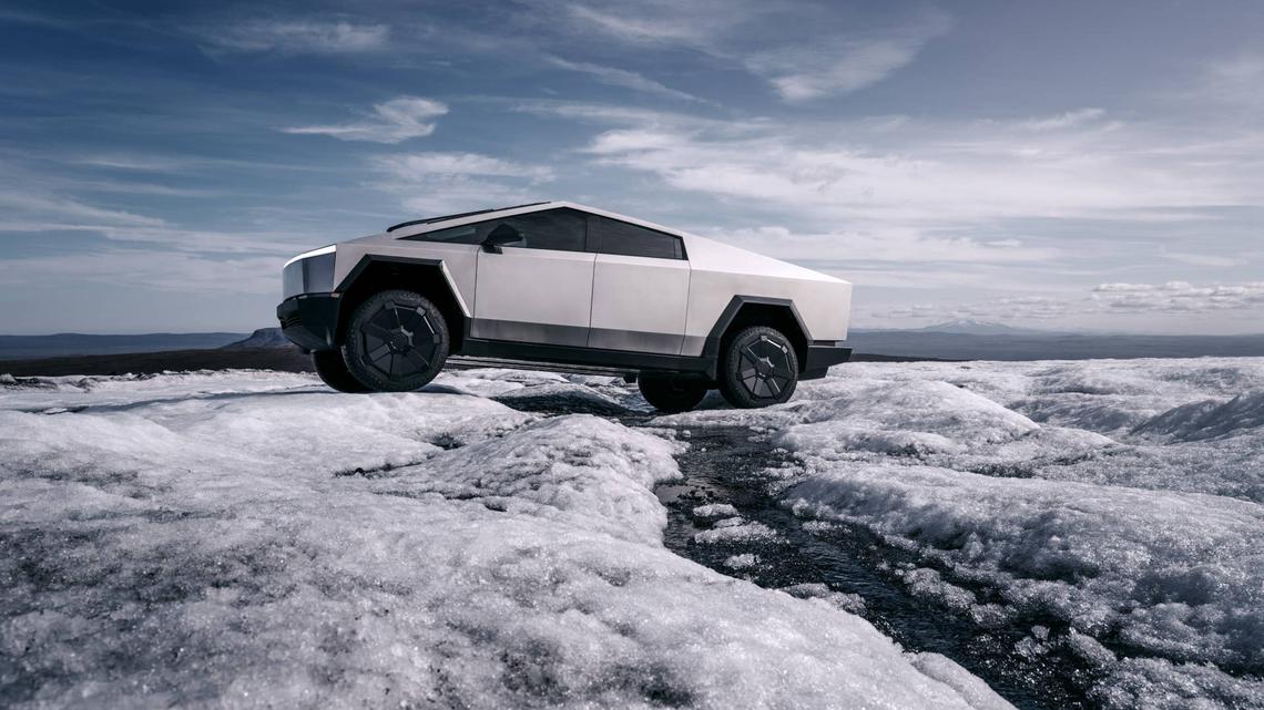 Brand-New Tesla Cybertruck Crashed After Steering Failure, Just Days After Delivery 