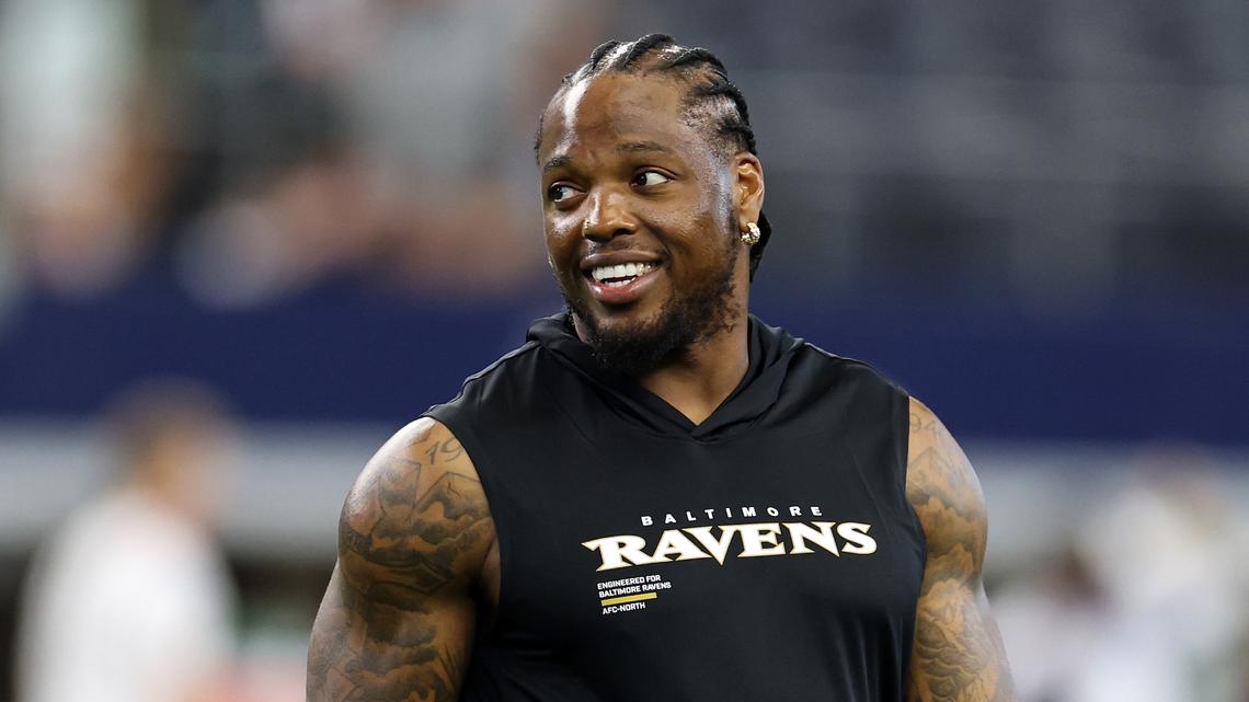 NFL's Derrick Henry Says ‘Jesus Send Me a Boy' After Welcoming 3rd Daughter 