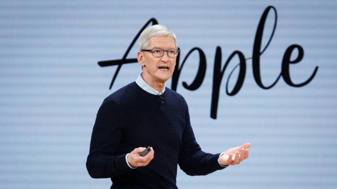 Top analyst revamps Apple stock price target 