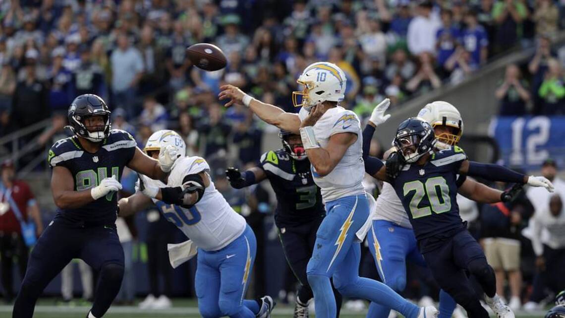 3 Winners and 5 Losers After Chargers' Flop vs. Seahawks
