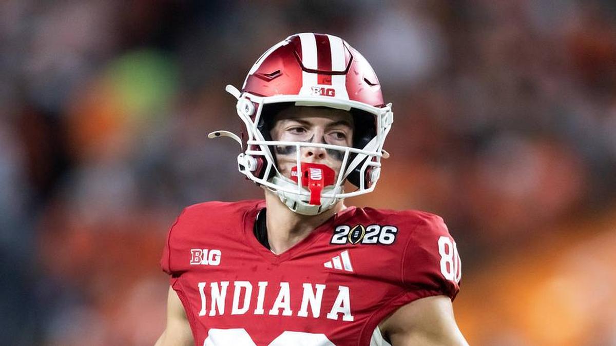  Jan 19, 2026; Miami Gardens, FL, USA; Indiana Hoosiers wide receiver Charlie Becker (80) against the Miami Hurricanes in the College Football Playoff National Championship game at Hard Rock Stadium. Mandatory Credit: Mark J. Rebilas-Imagn Images | Mark J. Rebilas-Imagn Images 