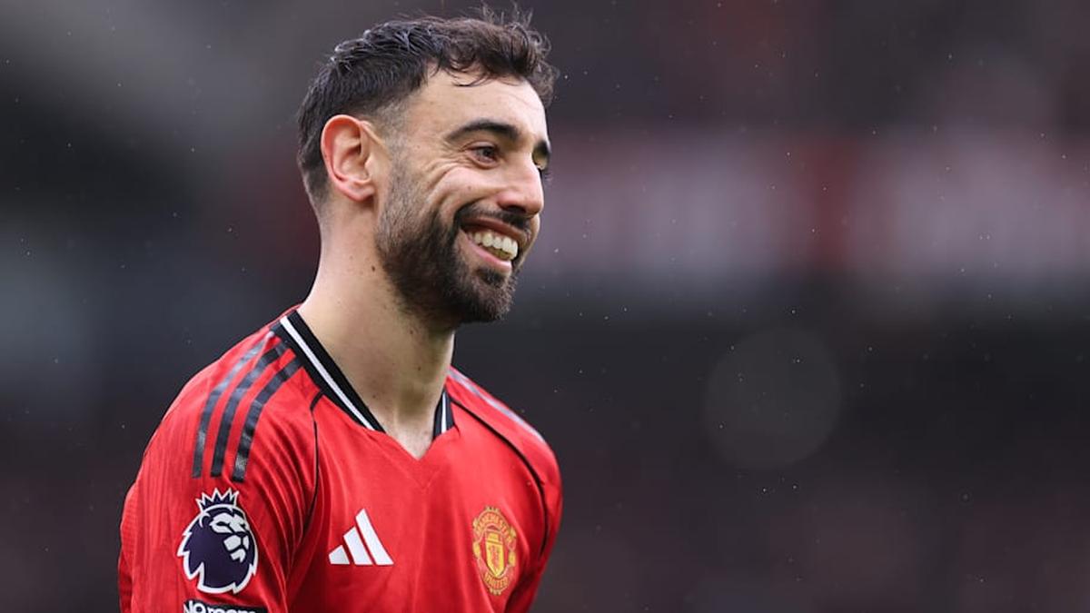  Bruno Fernandes is closing in on history. | Simon Stacpoole/Offside/Getty Images 