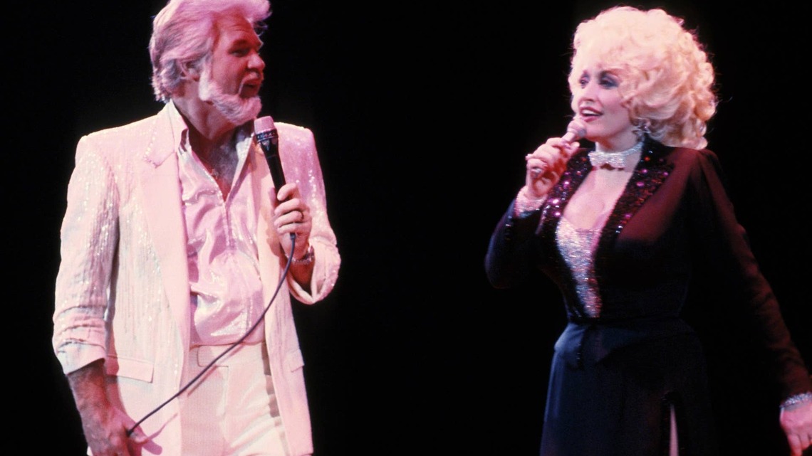 Kenny Rogers' Face Lit Up When He 1st Heard Dolly Parton Singing in Iconic Duet 