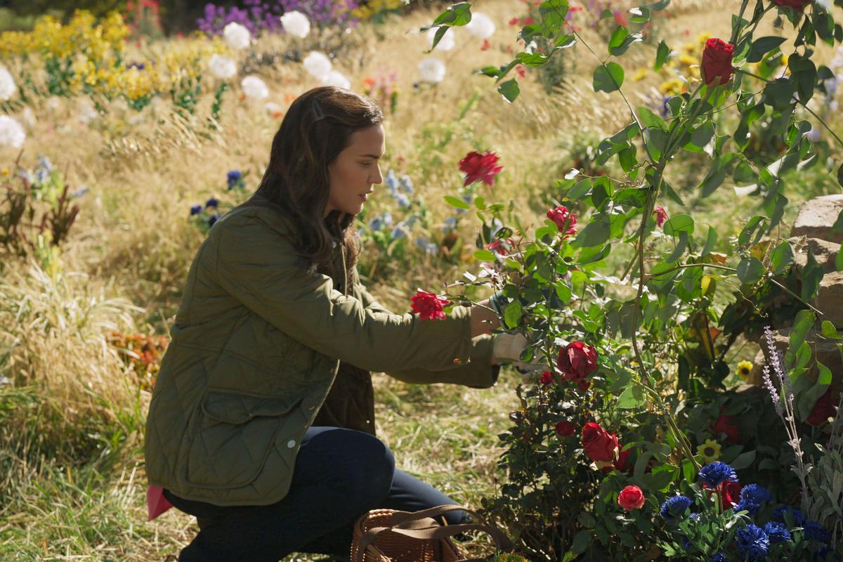 Odette Annable, Kentucky Roses, 2026©2026 Hallmark Media