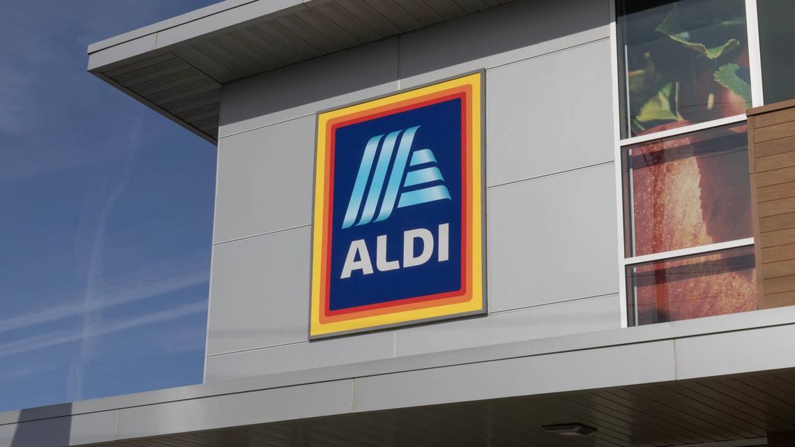 These Affordable $12 Aldi Solar Lights Will Completely Upgrade Your Home's Curb Appeal This Summer 