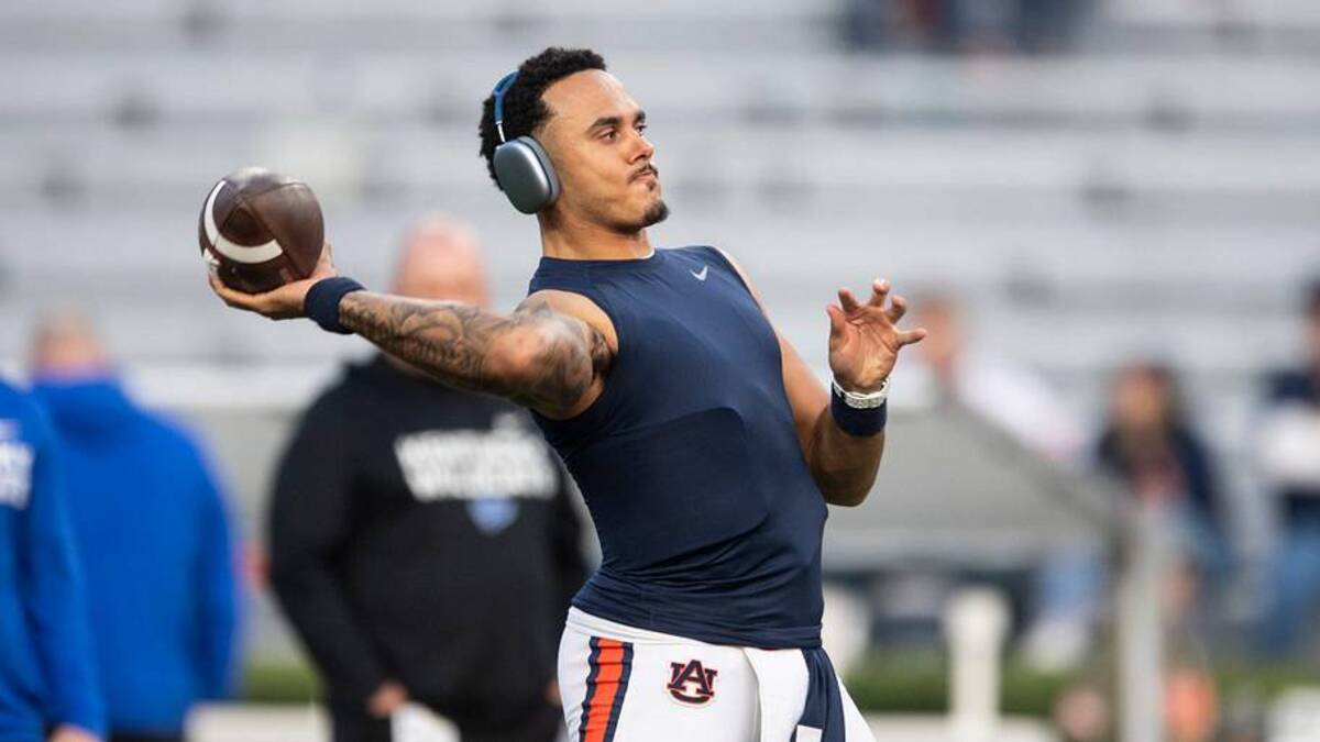  Auburn Tigers quarterback Ashton Daniels (12) warms up before Auburn Tigers take on Kentucky Wildcats in Auburn, Ala. on Saturday, Nov. 1, 2025. | USA TODAY Network via Reuters Connect 