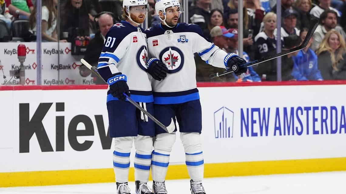 Kyle Connor, Jets slip past Blackhawks in overtime 