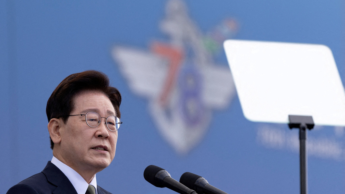 South Korea's Lee says unlikely to join Pacific trade pact within his term 