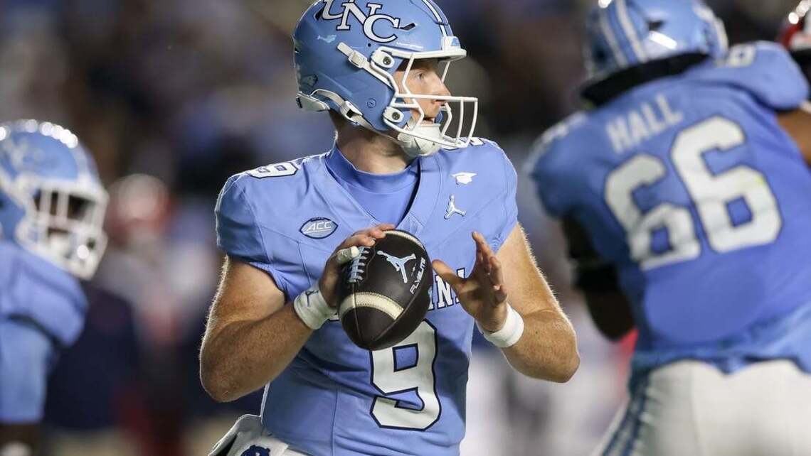 Syracuse converts 4th-down TD, 2-point try to stun UNC in OT 