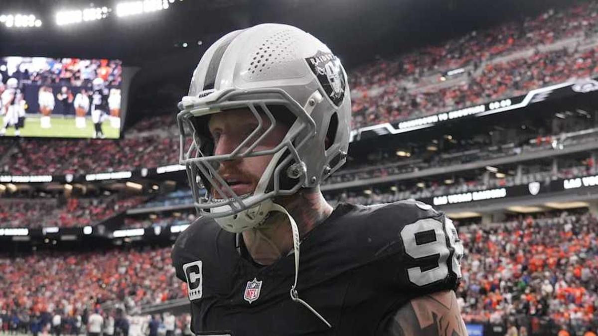  Dec 7, 2025; Paradise, Nevada, USA; Las Vegas Raiders defensive end Maxx Crosby (98) on the field prior to a game against the Denver Broncos at Allegiant Stadium. Mandatory Credit: Kirby Lee-Imagn Images | Kirby Lee-Imagn Images 