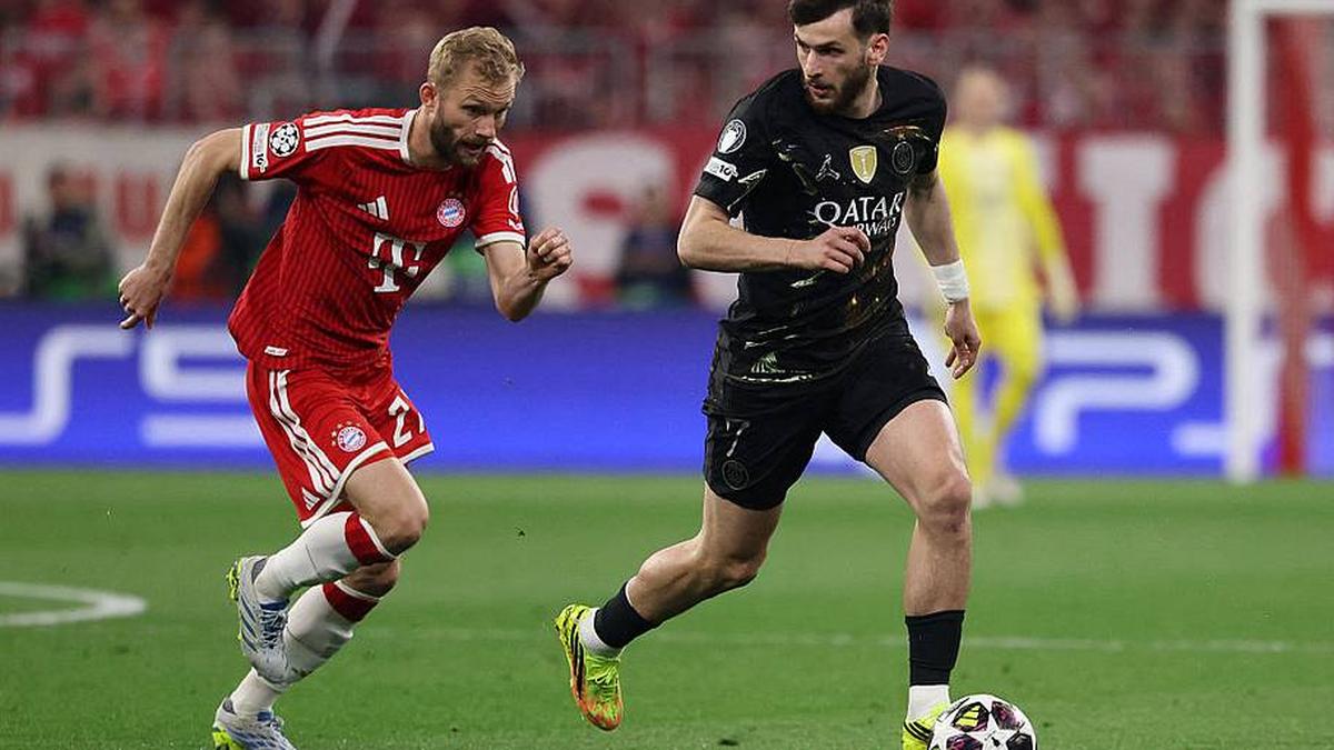  Konrad Laimer (left) was chasing shadows all night. | Franck Fife/AFP/Getty Images 