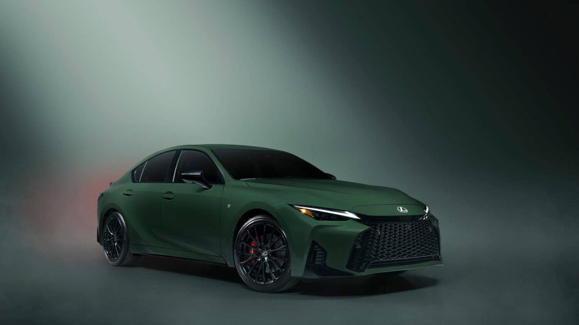 Lexus Marks 25 Years of The IS With 350 Green Cars. It's Last Year's Package Repainted 