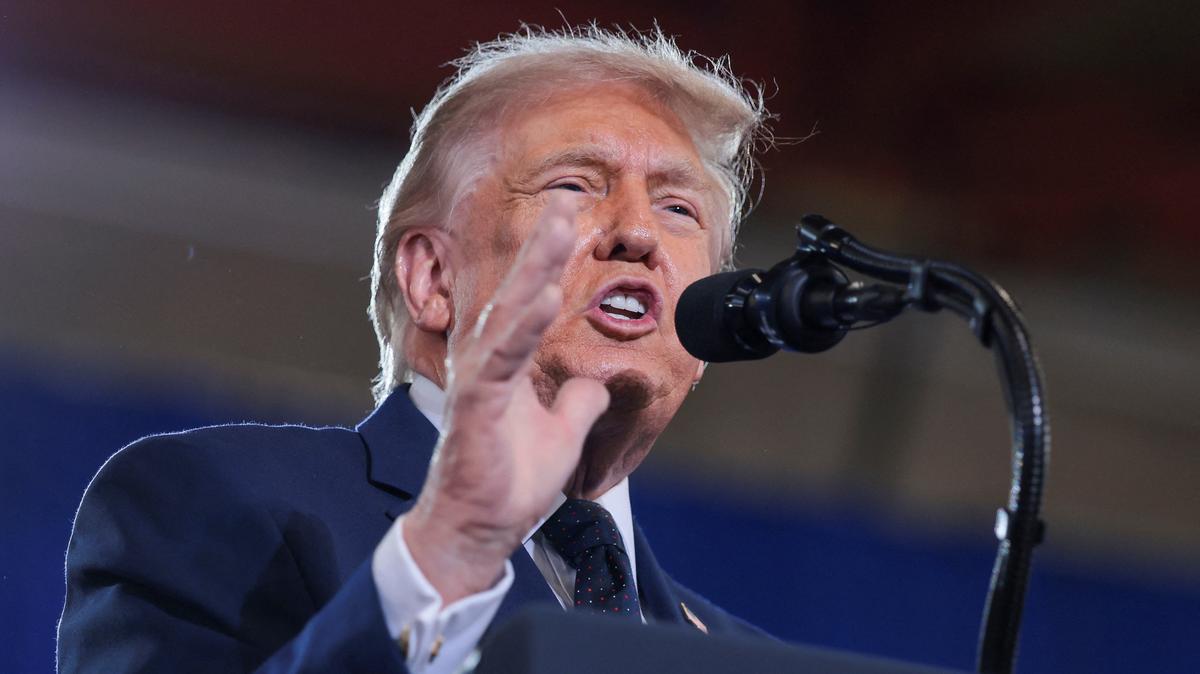 U.S. President Donald Trump delivers remarks at Rockland Community College in Suffern, New York, U.S., May 22, 2026. REUTERS/Kylie Cooper