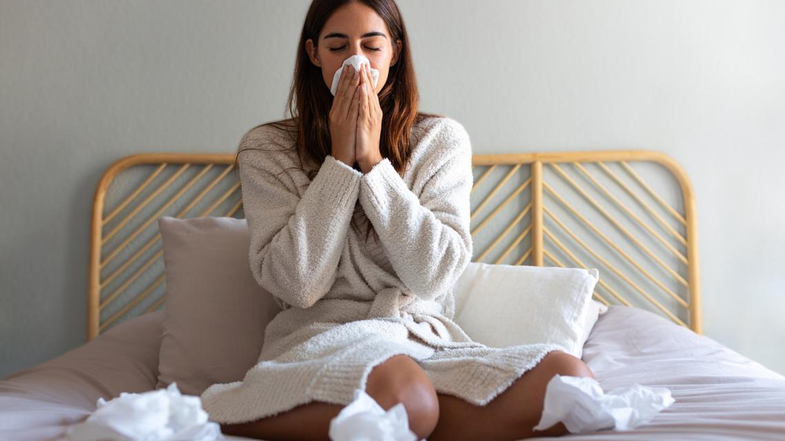 There's an 'Allergy-Like' COVID Symptom Spreading This Season 