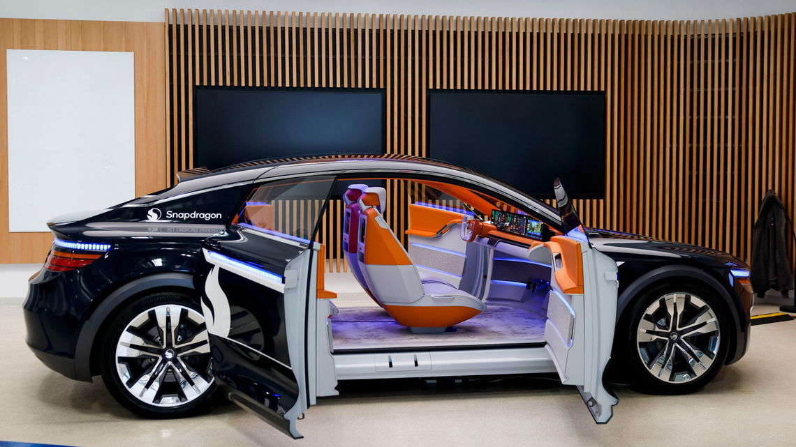 Qualcomm lands deal to power BMW's self-driving electric vehicles 