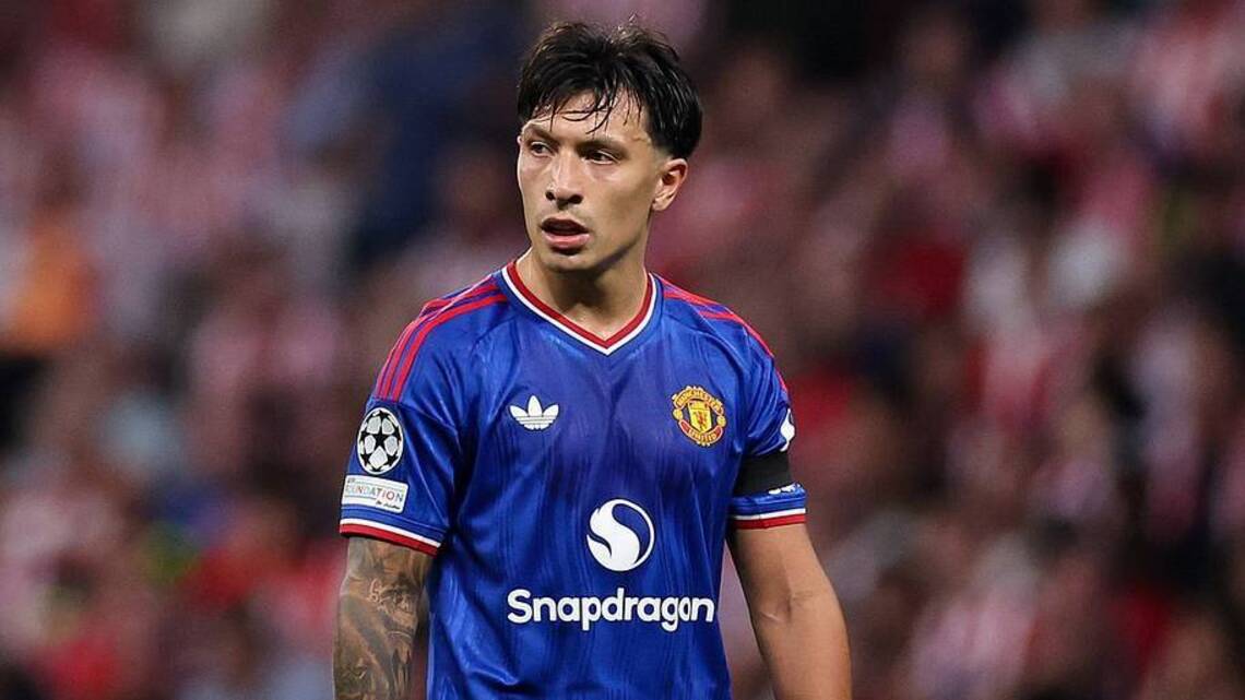 Lisandro Martinez ‘Formally Punished' by Man Utd After Outburst