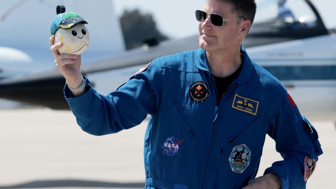 Astronaut Jeremy Hansen's Wife, Catherine, Sent Clear Message of Support 