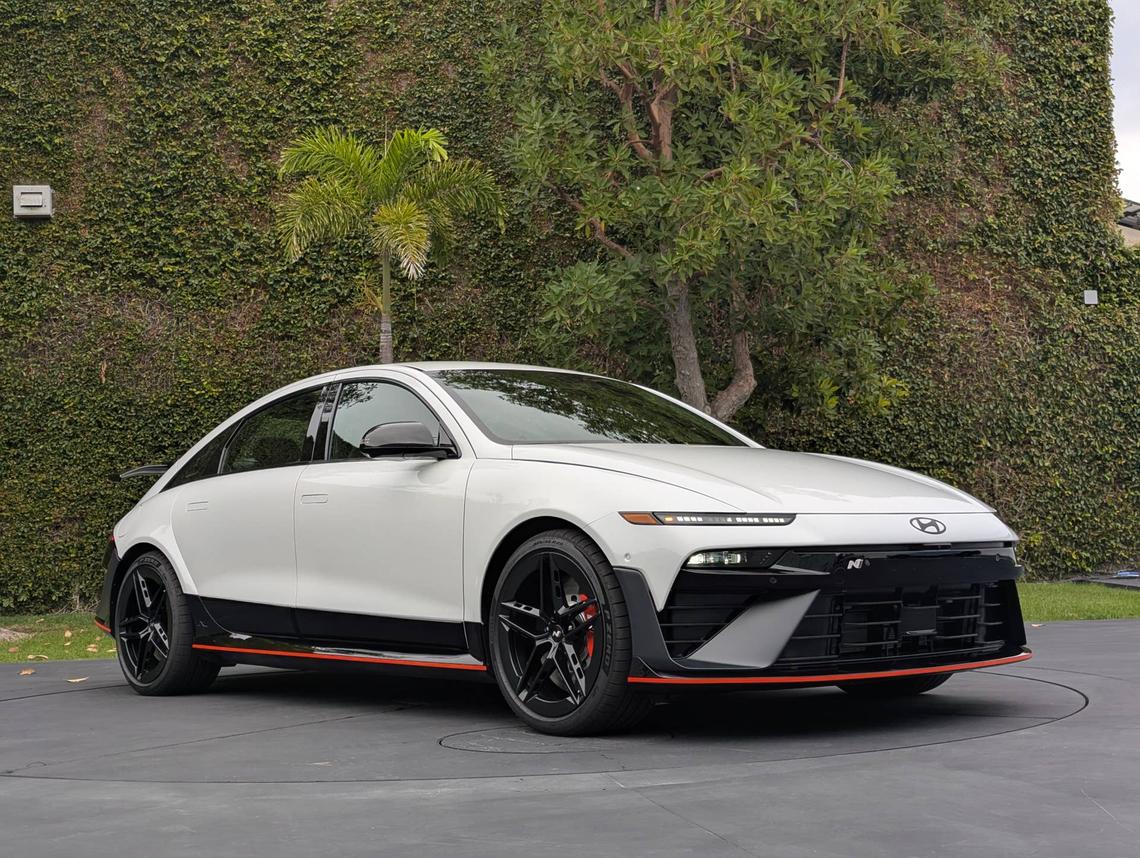  2026 Hyundai Ioniq 6 N Gabriel Ionica