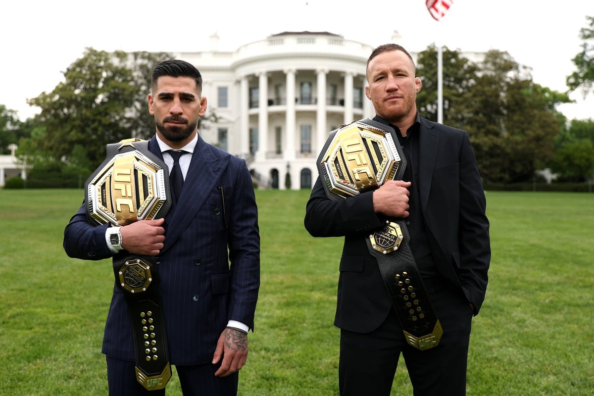 WASHINGTON, DC - MAY 06: (L-R) Ilia Topuria and Justin Gaethje pose on the South Lawn in front of the White House in Washington, DC. Scott Taetsch/Zuffa LLC via Getty Images