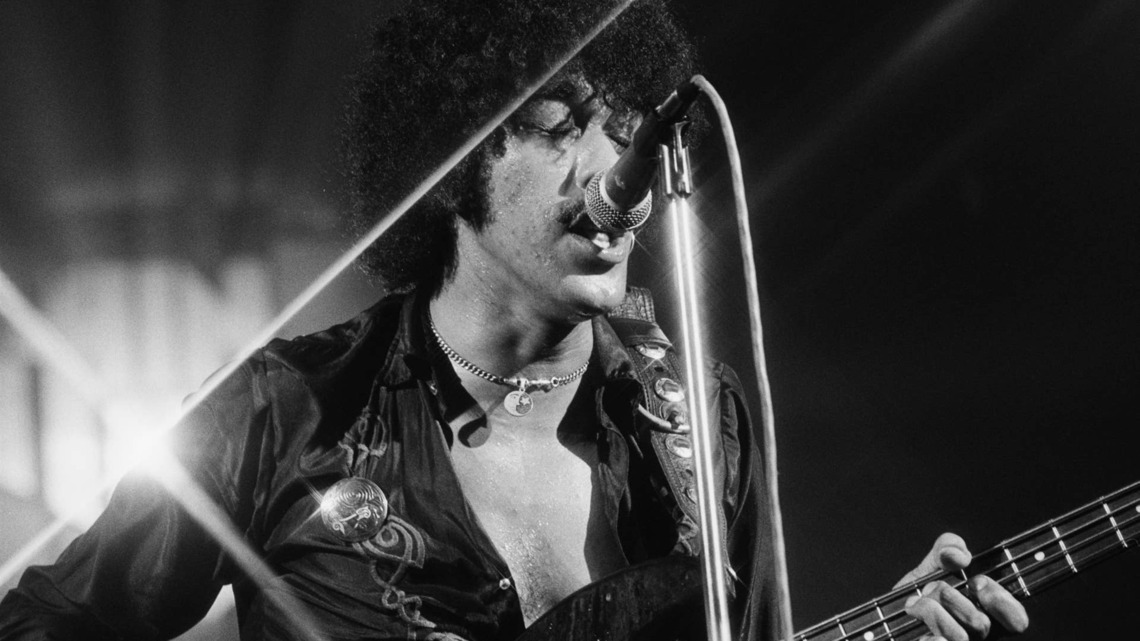 1974 Rock Ballad, Reimagined 37 Years Later, Became a Classic Breakup Anthem 