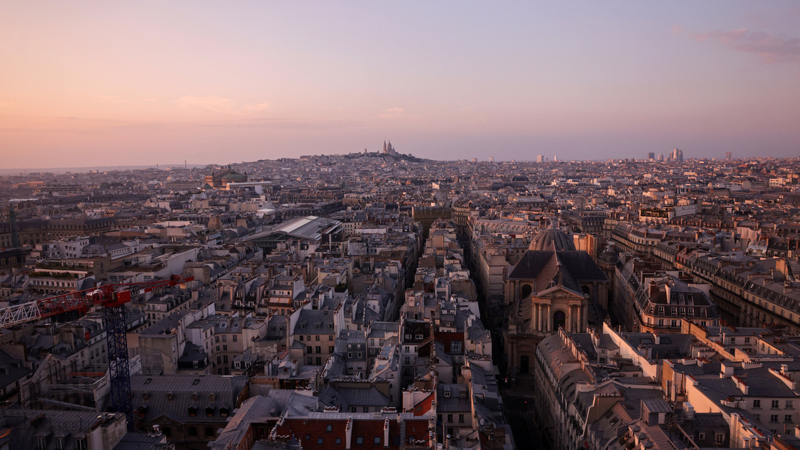 Fitch revises France's outlook to 'negative' on worsening debt dynamics 
