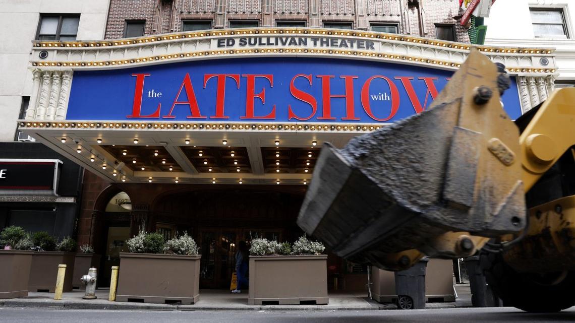 Stephen Colbert lashes out after CBS nixes Talarico interview 