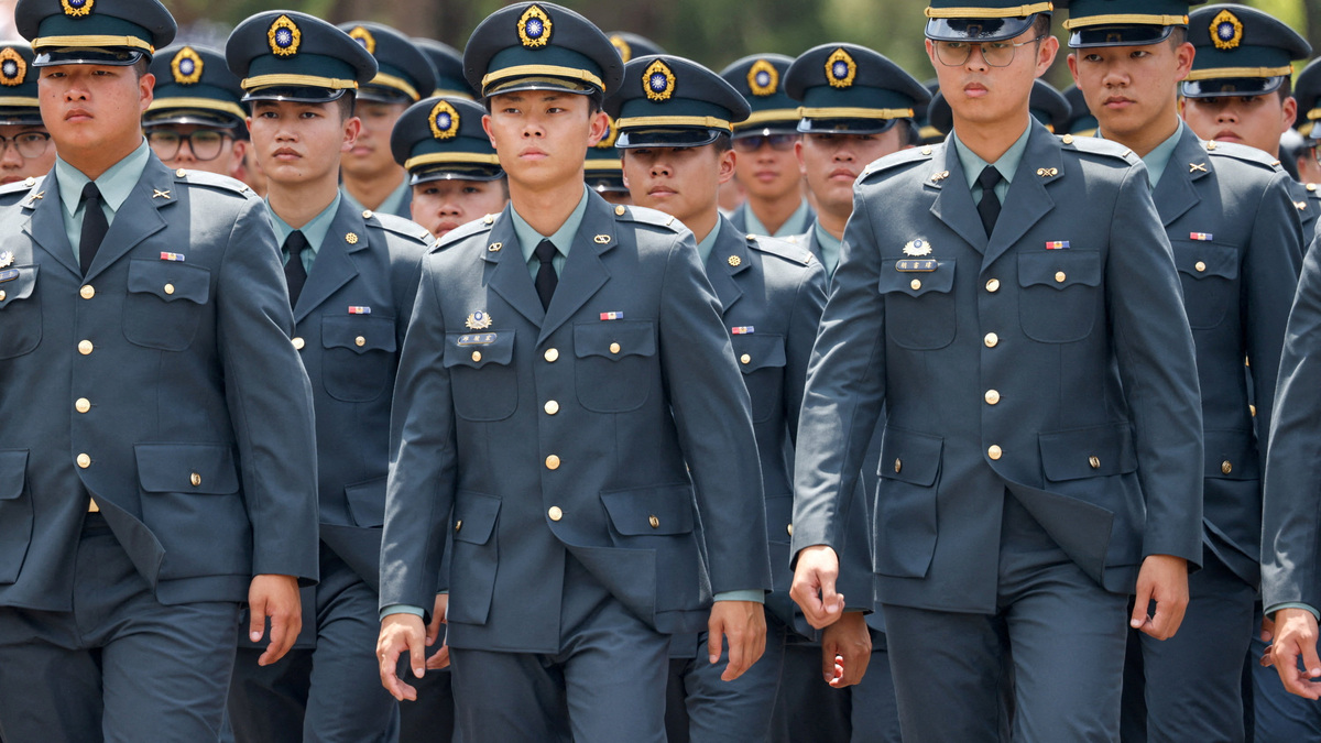 Taiwanese military revives “anti-communist” education