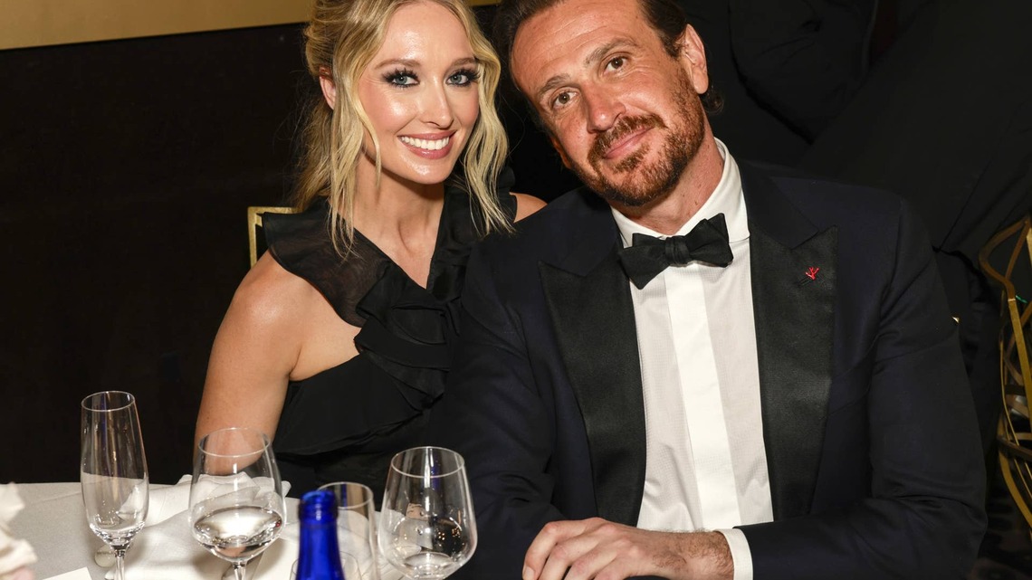 Jason Segel Is Married! ‘How I Met Your Mother' Star Ties the Knot With Kayla Radomski 