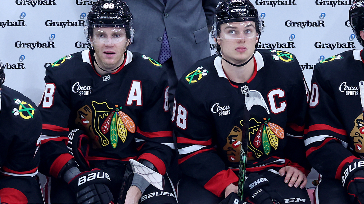 Chicago Blackhawks fall 4-1 - their 7th loss in 10 games - leaving them frustrated and searching for answers
