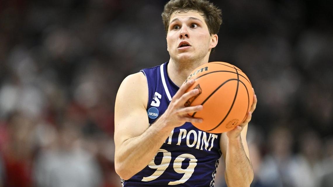 No. 4 Arkansas keeping guard up vs. Cinderella High Point    