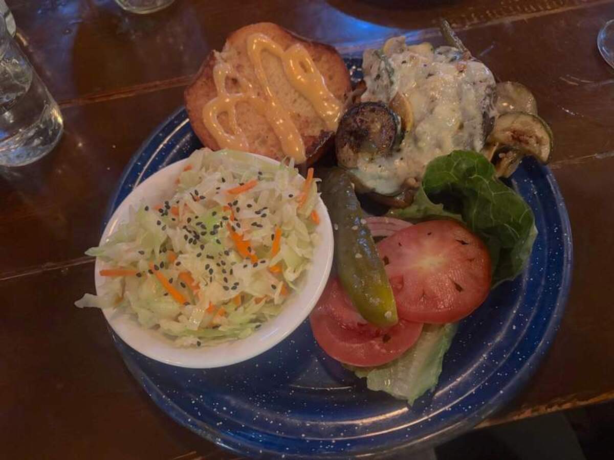  Smokey veggies and tasty slaw at The DeSoto Grill. Photo credit: Judy Antell 