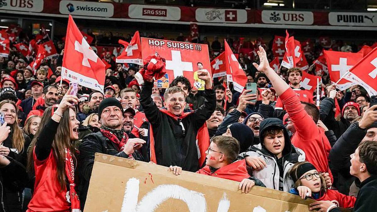  Swiss fans are expecting victory. | Daniela Porcelli/UEFA/UEFA/Getty Images. 