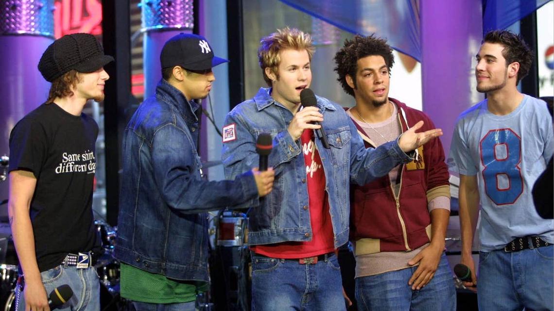 26 Years Ago, Simon Cowell Passed on This Boy Band's Biggest Hit 