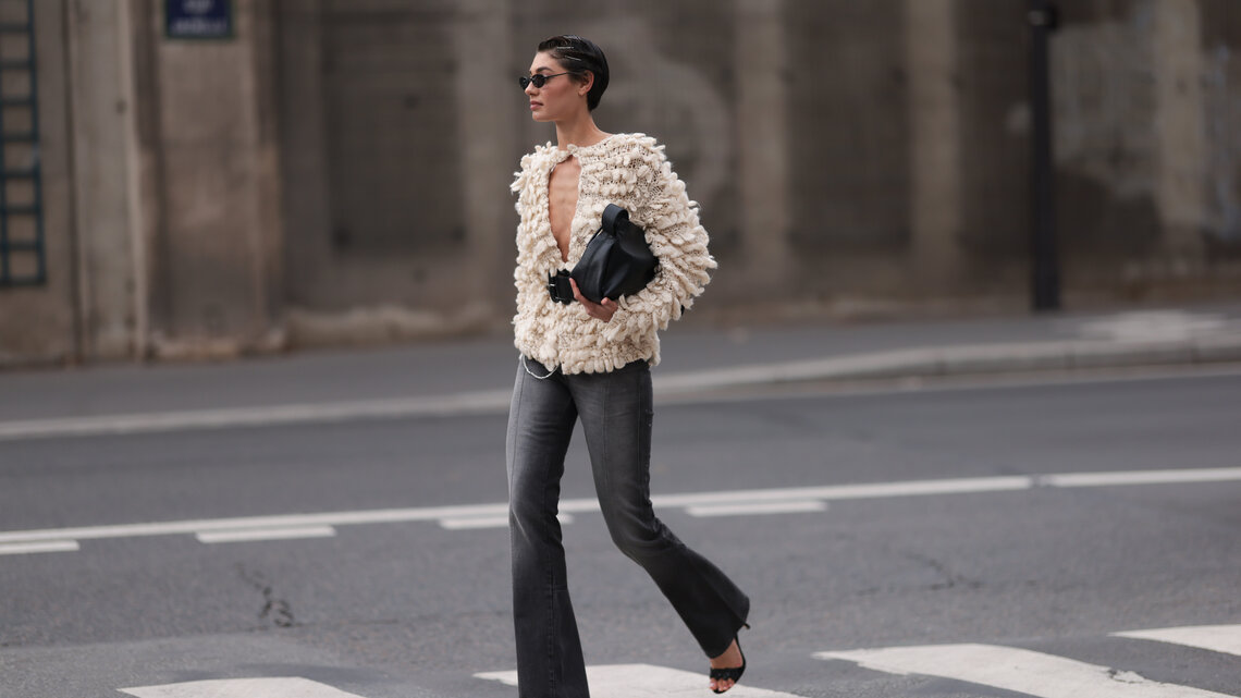 I'm Ditching Wide-Leg Jeans for These 11 Slimming Flared Pants 