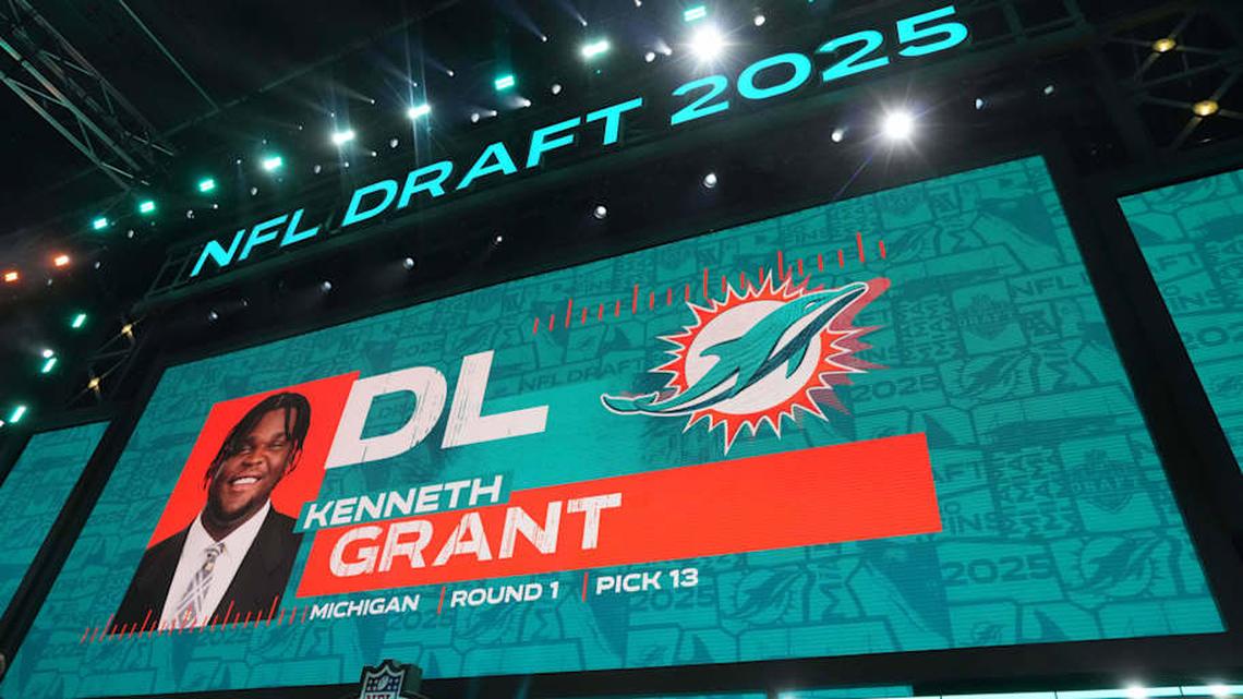 Evaluating a Dolphins Draft Trade Report